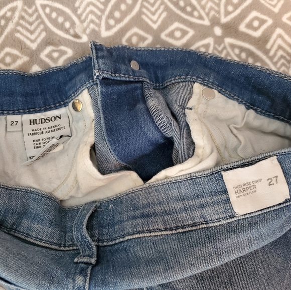 Hudson Harper High Rise Crop Baby Kick Flare - Picture 6 of 7